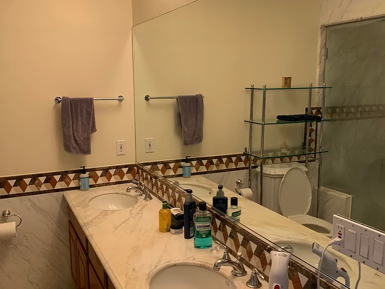 1502 Taylor St #2 — Photo 15