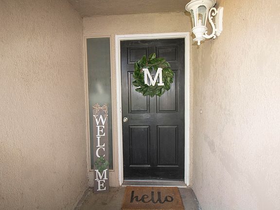 4th image of 2823 E Vine Ave