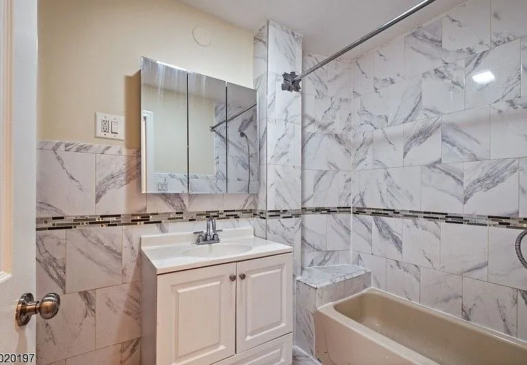 77 Tonnele Ave #B — Photo 10