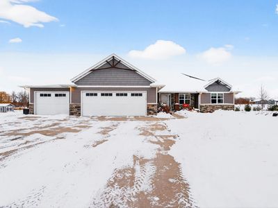 2226 Laddie Trl, De Pere, WI, 54115