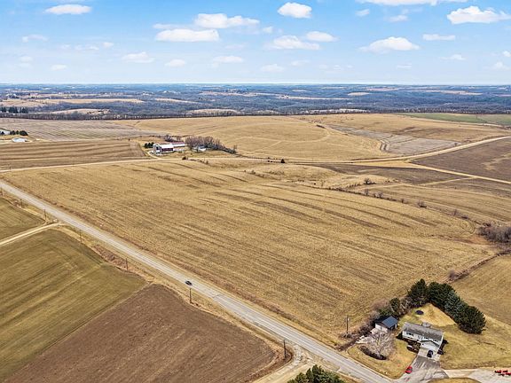 2nd image of N Of Town Of Dodgeville