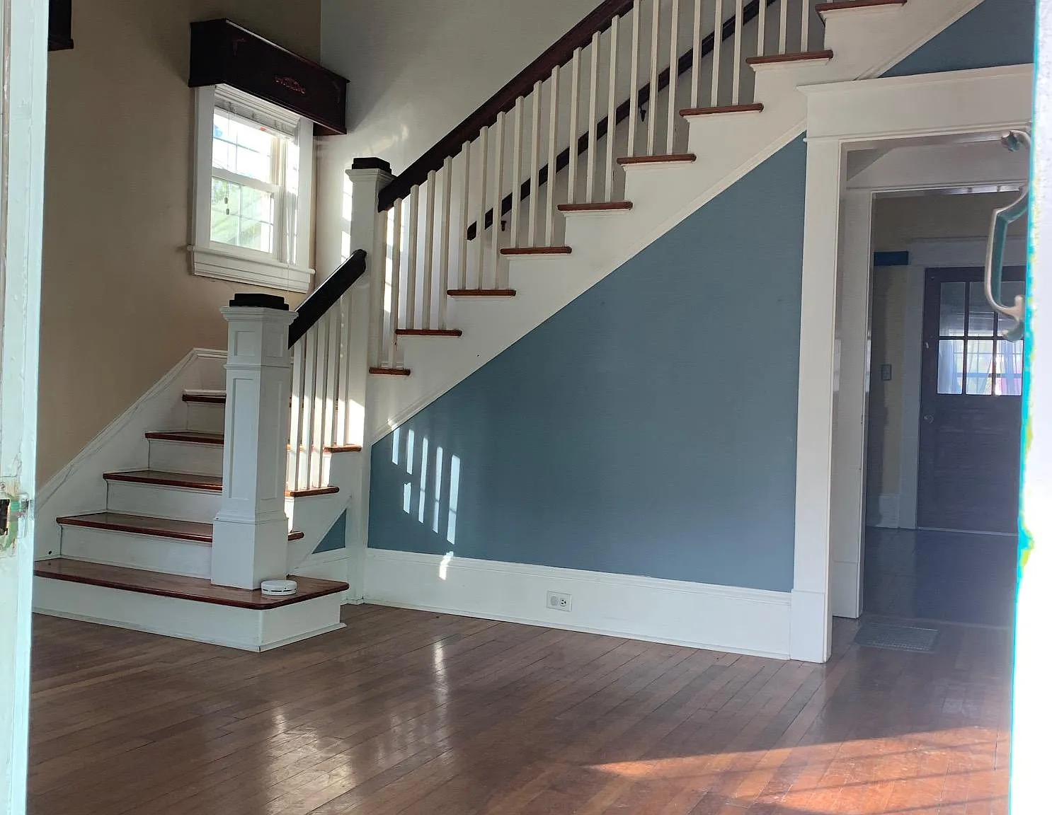 2 bed, 2.5 bath, 1473 sqft, $2,175 — Photo 2