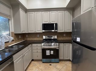 4904 Laurel Canyon Blvd #106, Valley Village, CA 91607