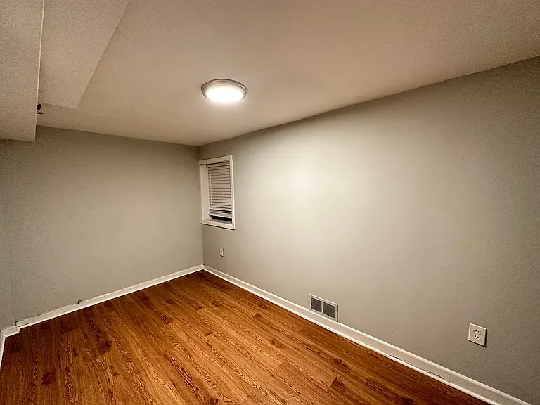 2307 S Trumbull Ave #G — Photo 10