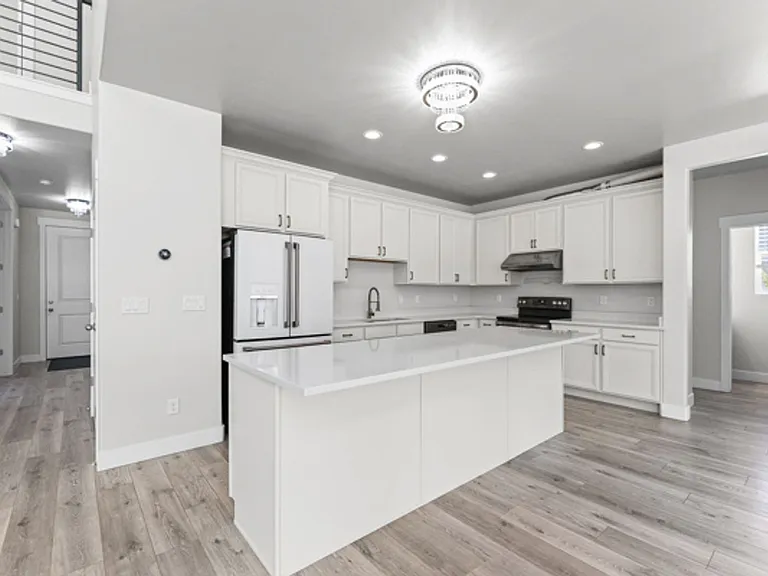 2877 S Greenhead Dr — Photo 33