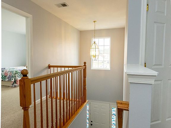 3rd image of 20953 Brookstone Ct