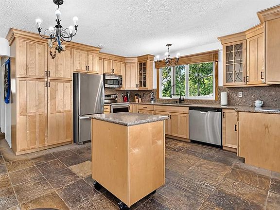 2nd image of 350 E Silver Ridge Cres NW