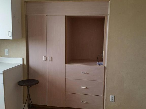 4th image of 701 S Atlantic Ave #421