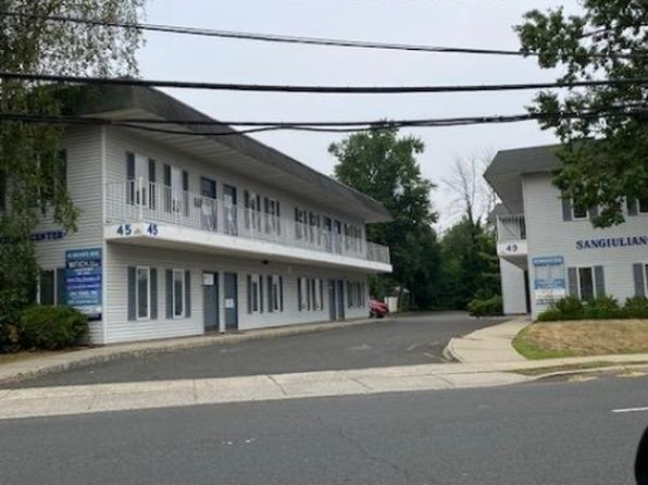 45 Brant Ave Suite 4