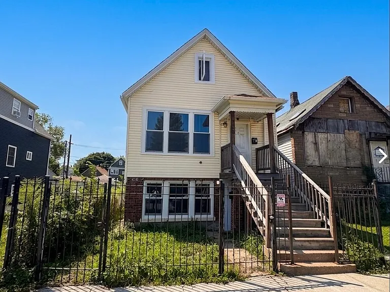 5016 S Aberdeen St — Photo 1