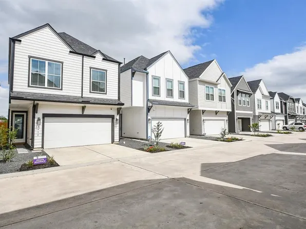 8432 Berry Brush Ln, Houston, TX 77022