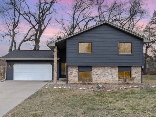 3055 Leeward Way, Little Canada, MN 55109