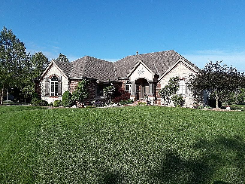 1st image of 3314 N Willow Crk