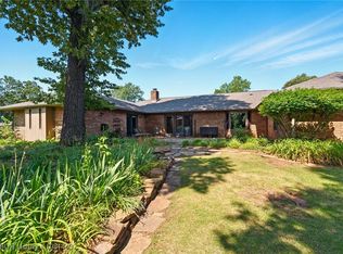 10900 Hunters Point Rd, Fort Smith, AR 72903