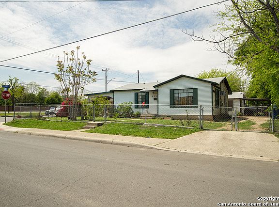 2nd image of 535 S Polaris St