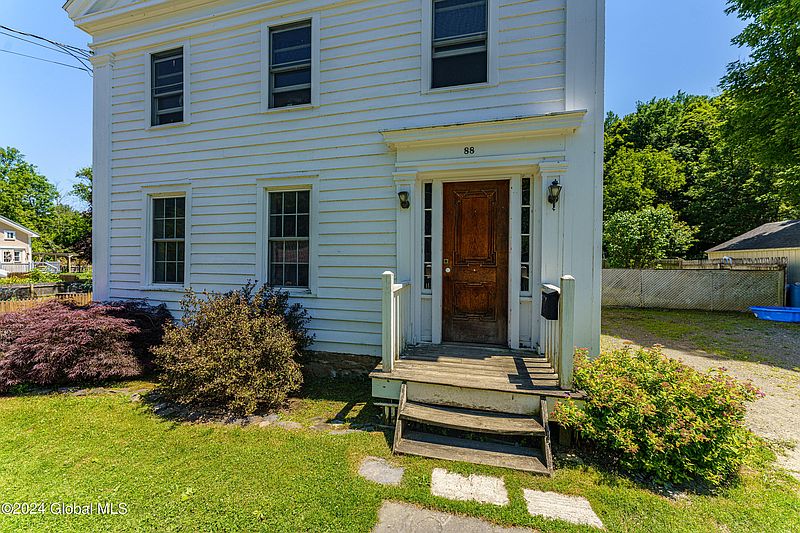 4th image of 88 Eddy Street