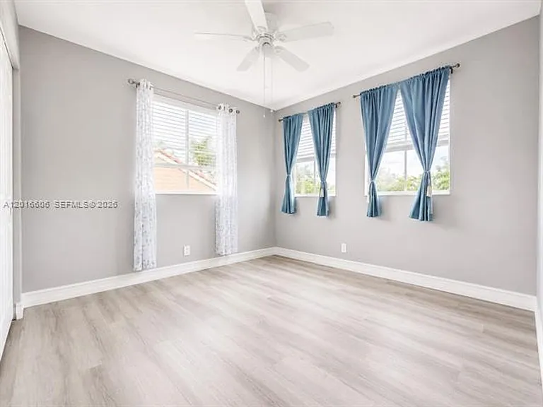 963 Falling Water Rd #963 — Photo 17