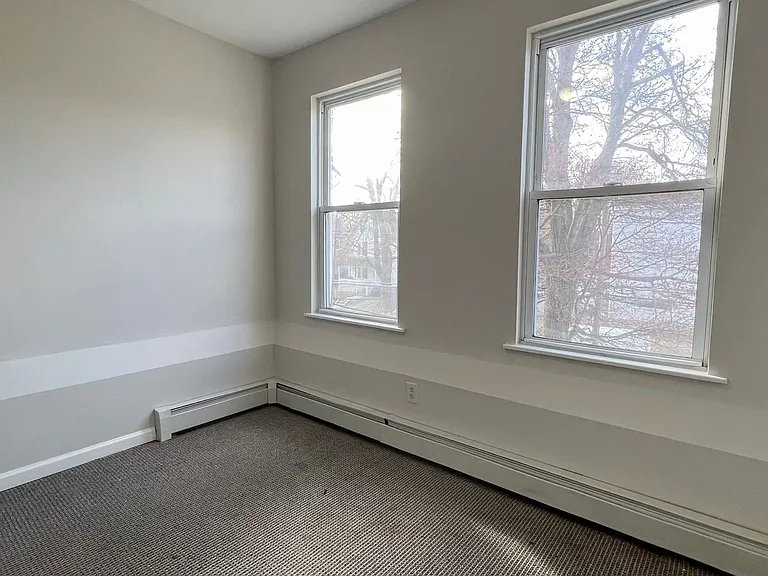 158-160 Westland St / Amauta Apartments, LLC — Photo 3