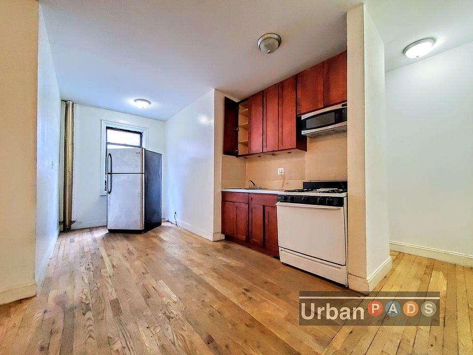 2nd image of 280 E 21st St APT 4j