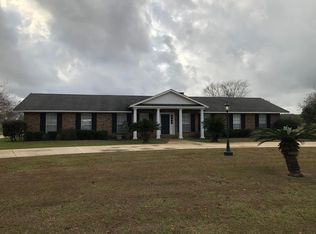 201 Lee St W, Summerdale, AL 36580