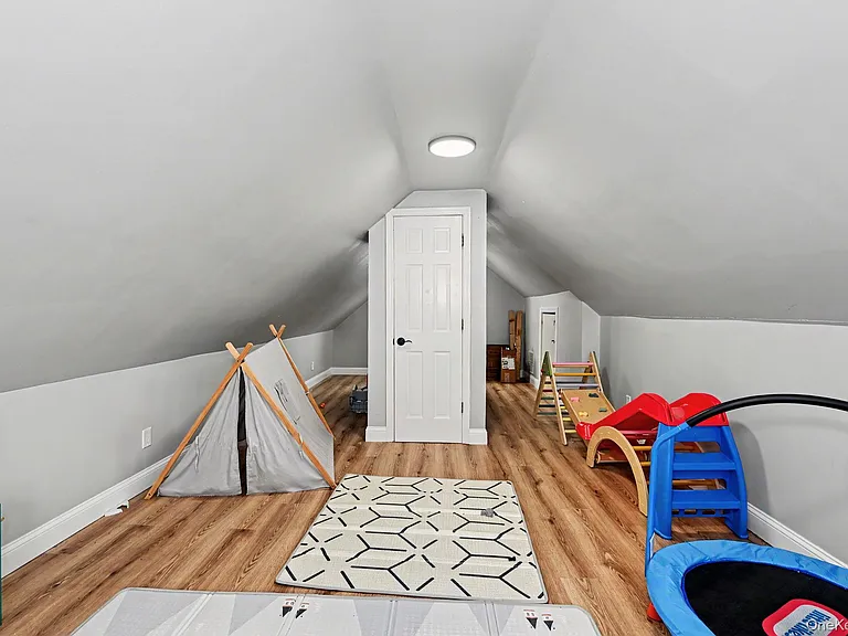 126 Winthrop Ave — Photo 24