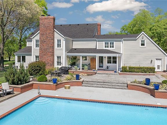 4th image of 12320 Donovan Dr