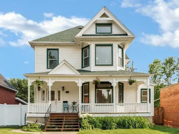 421 N Aberdeen St SE, Medicine Hat, AB T1A 0R4