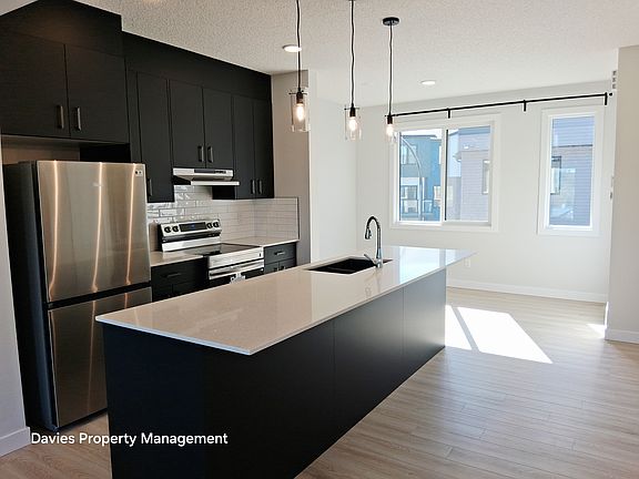4th image of 11910 35th Ave SW #47