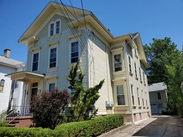 85 Clark St #2, New Haven, CT 06511