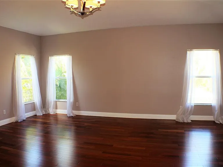 11609 Greensleeve Ave — Photo 27