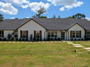 206 Splitrail Dr, Mabank, TX 75143