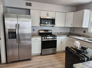 2101 Bowline Loop, Woodbridge, VA 22192