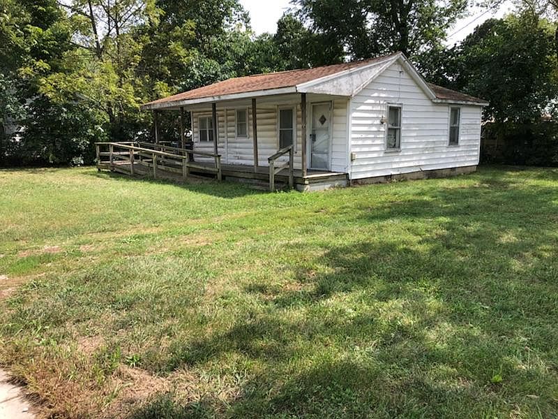 2nd image of 7560 State Highway 14 E