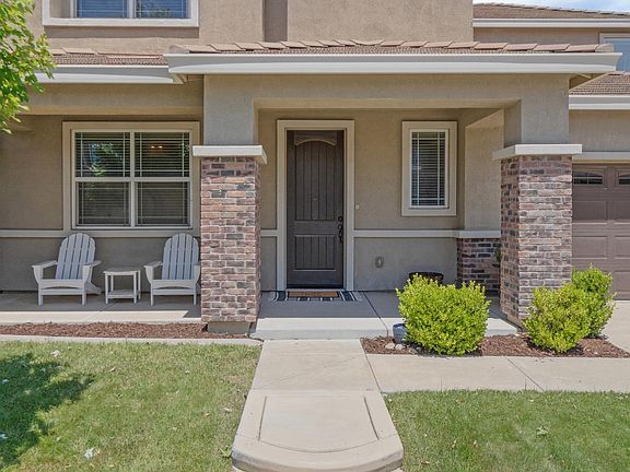 3rd image of 2312 Flagstaff Way