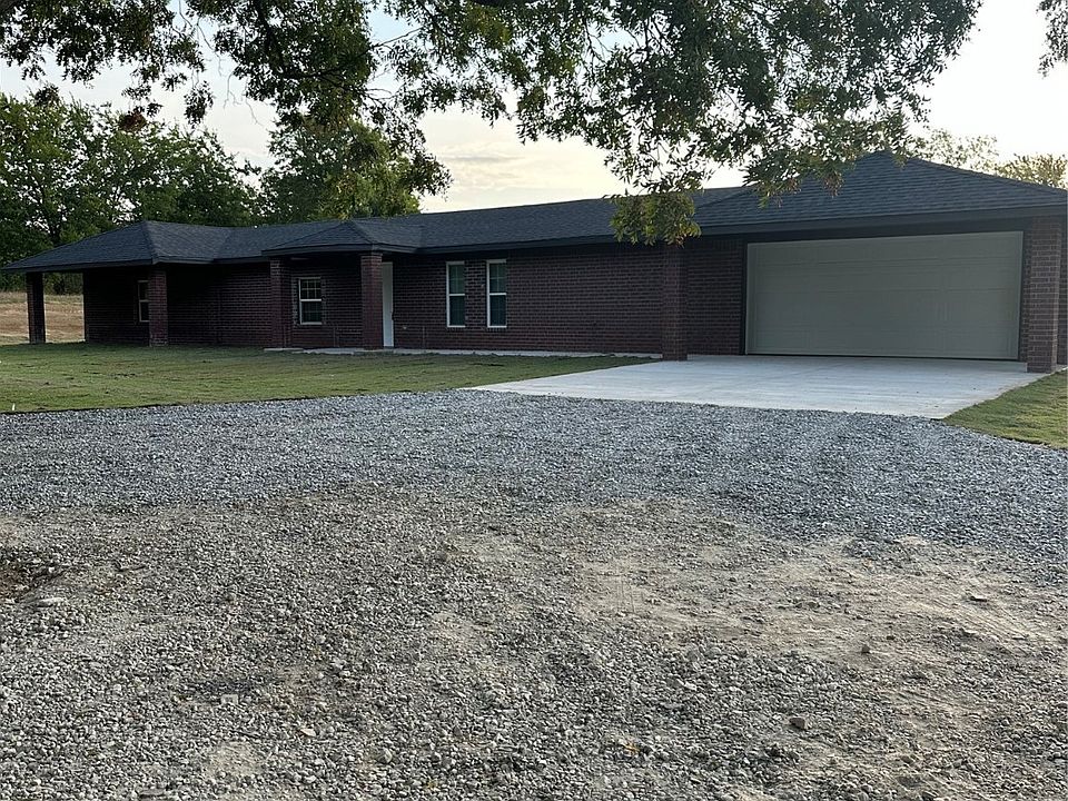 1st image of 1025 Green Acres Dr