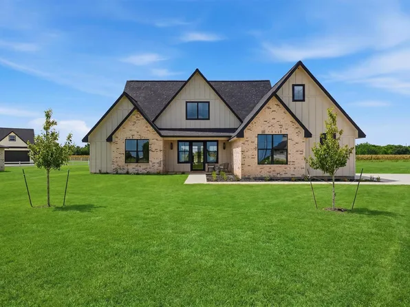 5024 Sophie Slansky Way, Sealy, TX 77474