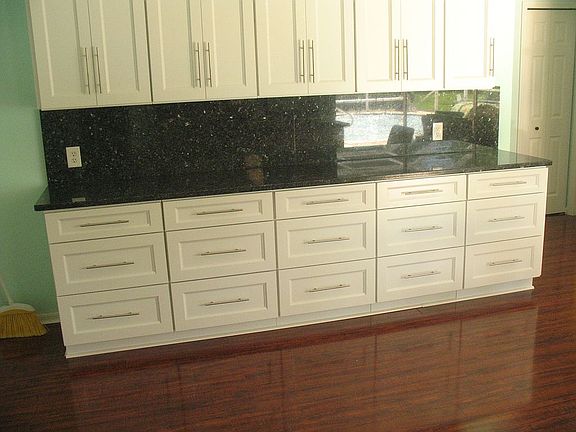 4th image of 3934 Oak Crest Cir