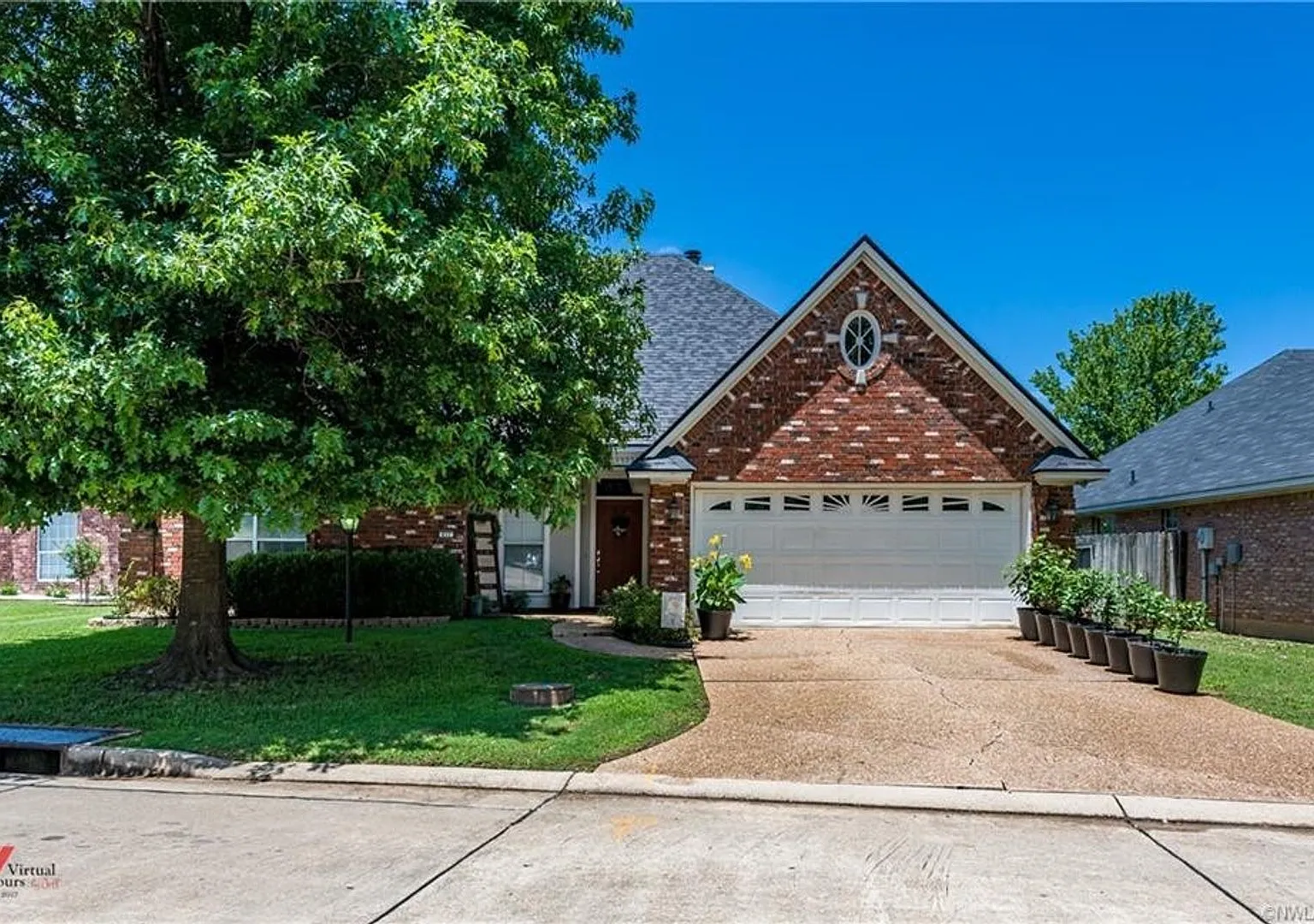 $2204.95/mo with internet/ rbp 3br/2b 1672 sq.ft. 852 Azalea Gardens — Photo 1