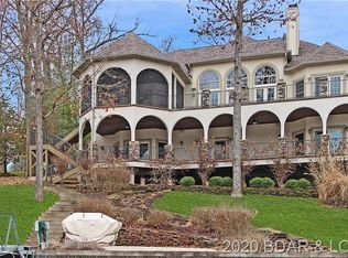 38 Muirfield Ct, Sunrise Beach, MO 65079