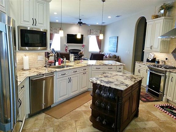 3rd image of 1727 Shadowmoss Cir