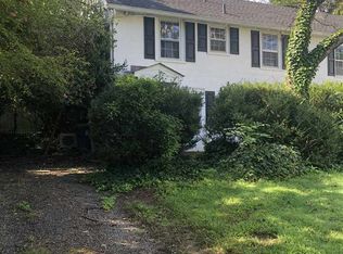 105 Minor Rd, Charlottesville, VA 22903