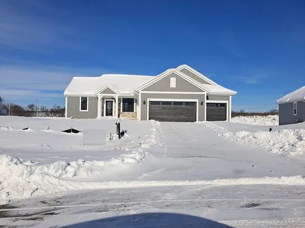 644 Twin Creeks DRIVE, Dousman, WI 53118