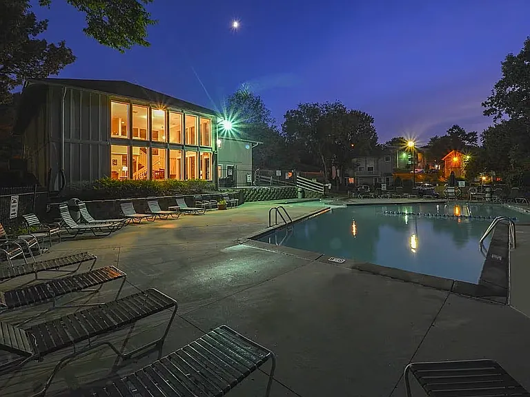 Hillcrest Estates — Photo 18