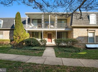 3111 Patrick Henry Dr APT 635, Falls Church, VA 22044