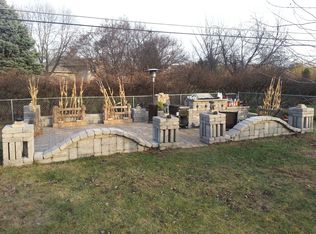 9025 Jefferson St NE, Blaine, MN 55434