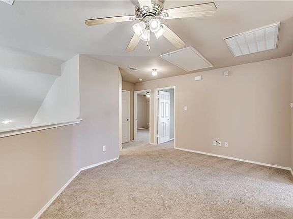 4th image of 816 Mahogany Dr