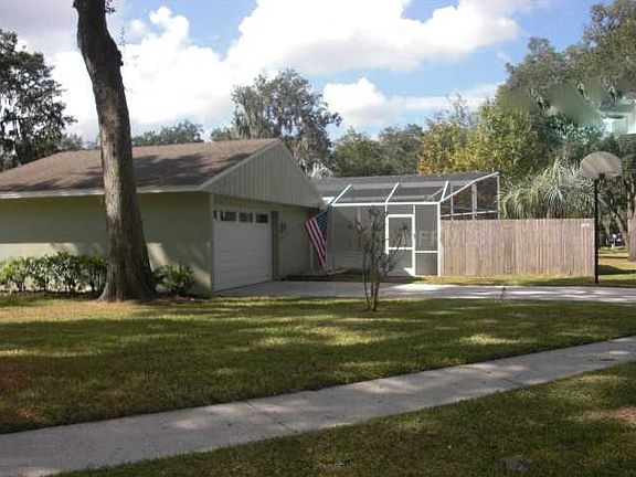 3rd image of 6211 Elm Sq E
