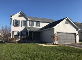 1417 S Abington Ln, Round Lake, IL 60073
