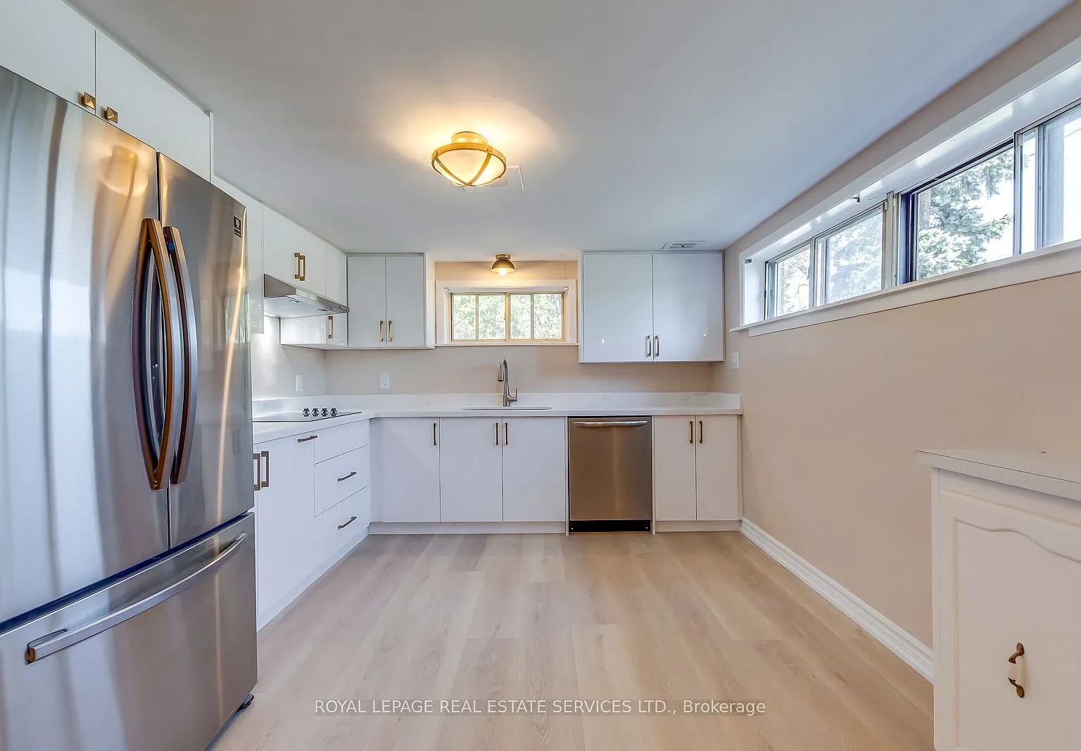 2 bed, $1,800 — Photo 3
