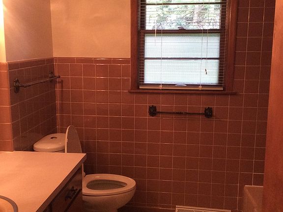 5th image of 4803 Flintridge Ct
